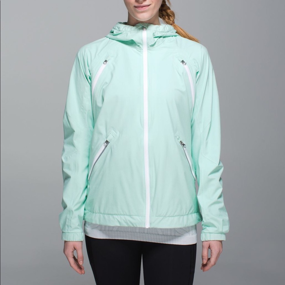 Lululemon Rise and Shine ii Sea Mist Jacket
